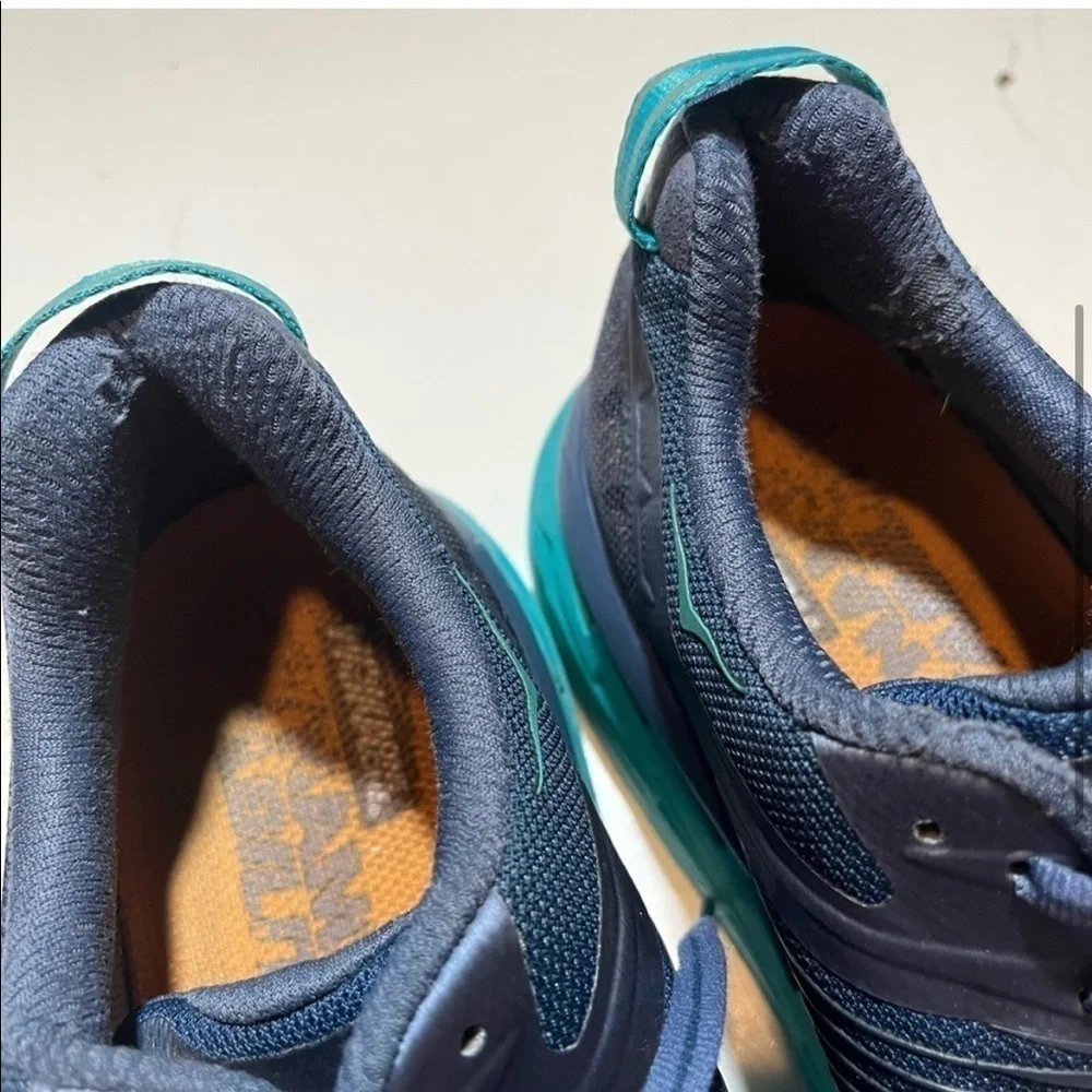 Hoka One One Arahi 2 1019276 PVIN Blue Running Shoes Size 9.5.
